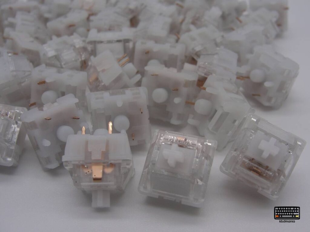 Pack switches táctiles HMX Hydra, top y bottom blanco opaco, top transparente, 5 pines.