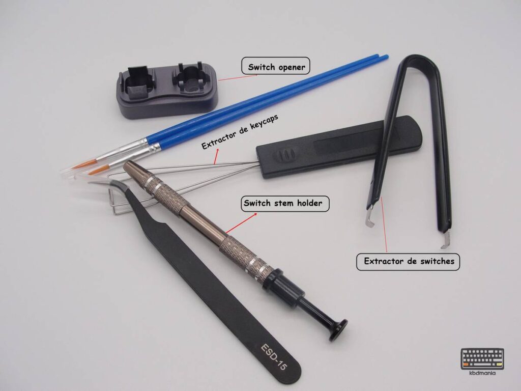 Kit de herramientas para lubricar switches, extractor keycaps y más para customizar teclados en kbdmania